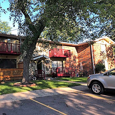 Thorncrest Estates 274 Clark St Saline Mi Apartments For Rent