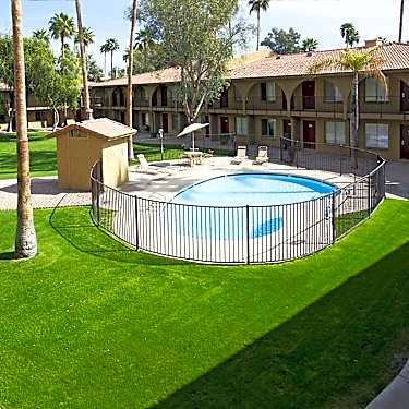 Bella Norte 8102 North 19th Drive Phoenix Az Apartments For Rent Rent Com
