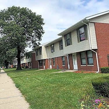 Oak Knoll 4200 W 23rd Ct Gary In Apartments For Rent Rent Com