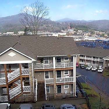 Village Of Meadowview The 304 Madison Avenue Boone Nc