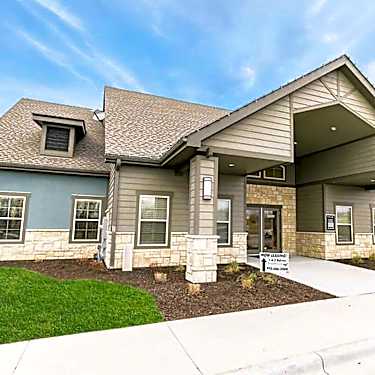 Blackhawk Apartment Homes 22650 S Harrison St Spring Hill Ks