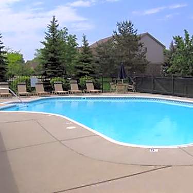 Rolling Hills Apartments 891 Rolling Hills Lane Lapeer Mi