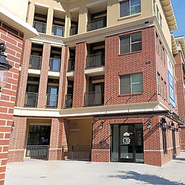 Liberty Center Apartments 310 W Center St Provo Ut Apartments For Rent Rent Com