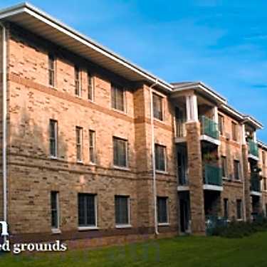 Mulberry Glen 1255 W Main St Whitewater Wi Apartments For Rent Rent Com
