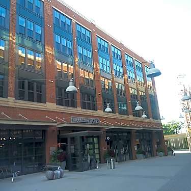 Brookland Works 716 Monroe St Ne Washington Dc Apartments For Rent Rent Com