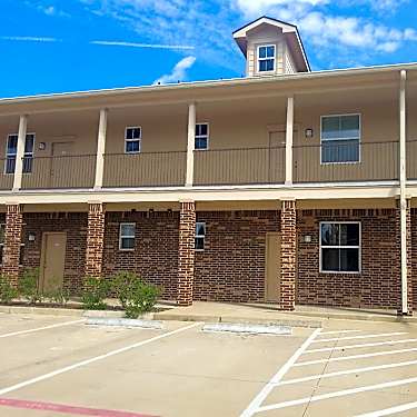 2000 Sycamore At Millenium Square 101 Hidden Valley Cir