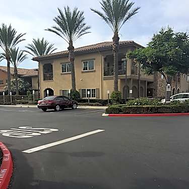 Valencia Terrace 2300 S Main St Corona Ca Apartments For Rent