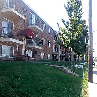 Euclid Emerald Apartments 13416 Euclid Ave Cleveland Oh