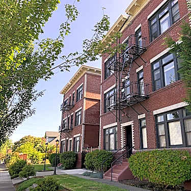 Emerson Apartments 5310 N Williams Ave Portland Or Apartments