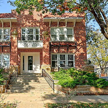 The Claremont Apartments 425 Nw 12th Street Oklahoma City Ok
