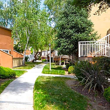 The Boulevard 2635 Contra Costa Blvd Pleasant Hill Ca Apartments For Rent Rent Com
