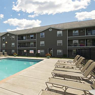 Lions Park Apartments 1001 School Street Elk River Mn Apartments For Rent Rent Com