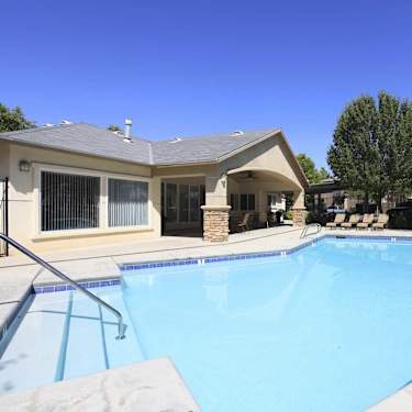 Belcourt Apartments 2600 Park Meadows Drive Bakersfield Ca