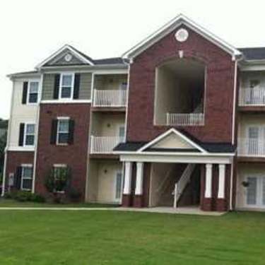 The Crown Apartments 190 Valencia Dr Jacksonville Nc Apartments For Rent Rent Com