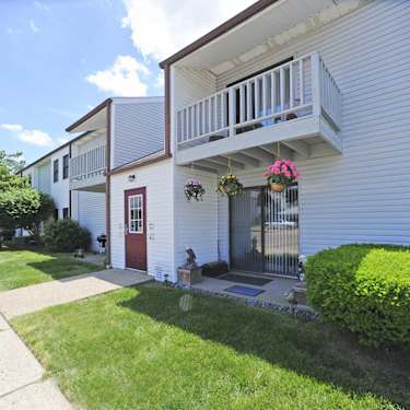 Eastlodge 1625 Cass Ct Evansville In Apartments For Rent Rent Com