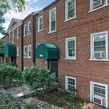 Macarthur Boulevard Apartments 4850 Macarthur Boulevard Nw