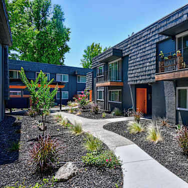 Terra Bella Apartments 935 Johnfer Way Sacramento Ca Apartments For Rent Rent Com