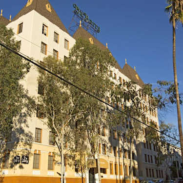 The Dubarry 3471 W 5th St Los Angeles Ca Apartments For Rent