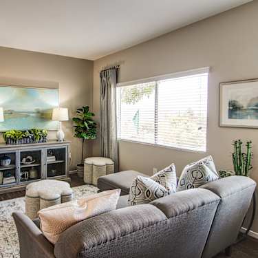 Los Alisos At Mission Viejo 28601 Los Alisos Blvd Mission Viejo Ca Apartments For Rent Rent Com