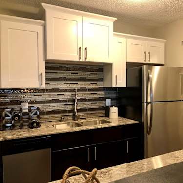 Lux 6100 Summit Drive N Brooklyn Center Mn Apartments For