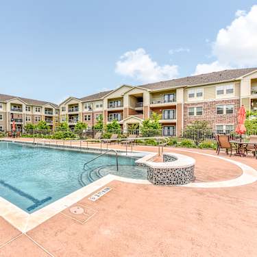 Mariposa Apartment Homes At South Broadway Senior Living 55 1211 S Broadway Joshua Tx Apartments For Rent Rent Com
