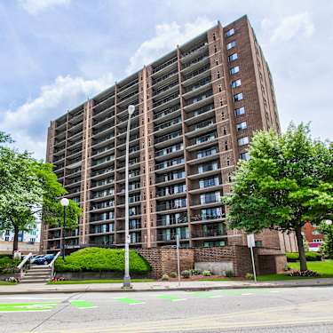 Claybourne 5435 Claybourne Street Pittsburgh Pa Apartments For Rent Rent Com