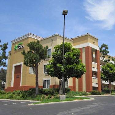 Bonterra Apartment Homes 401 Discovery Ln Brea Ca Apartments