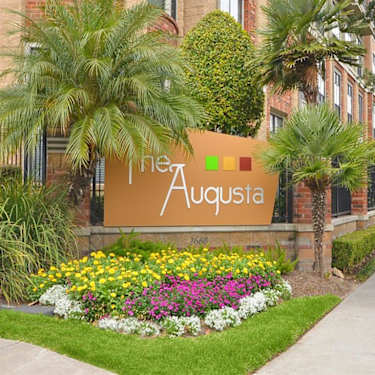 The Augusta 2660 Augusta Drive Houston Tx Apartments For Rent