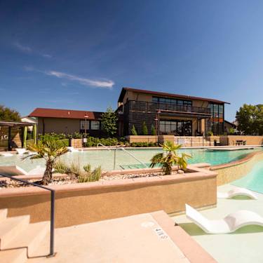 The Cottages At San Marcos Per Bed Lease 1415 Craddock Ave San Marcos Tx Apartments For Rent Rent Com