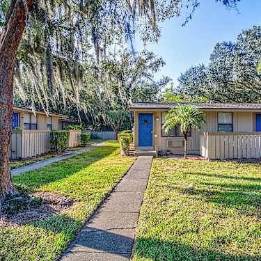 Oak Chase 12535 Tinsley Circle Tampa Fl Apartments For Rent