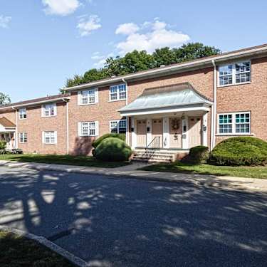 Claridge Court Garden Apts 1 Pine Tree Blvd Old Bridge Nj