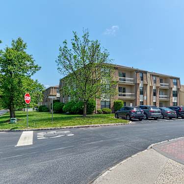 Durham Woods At Edison 32n Reading Rd Edison Nj Apartments