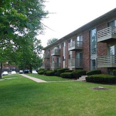 Forest Park Apartments 580 Dewdrop Cir Parkdale Oh Apartments For Rent Rent Com