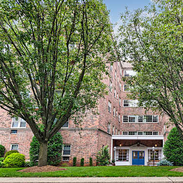 Blair House 2 Hamilton Rd Morristown Nj Apartments For Rent Rent Com