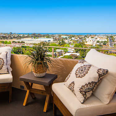 The View Point Loma 3788 Elliott St San Diego Ca Apartments