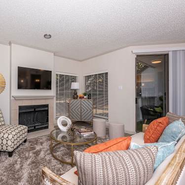 The Gardens Of Valley Ranch 8800 Saddlehorn Dr Irving Tx Apartments For Rent Rent Com