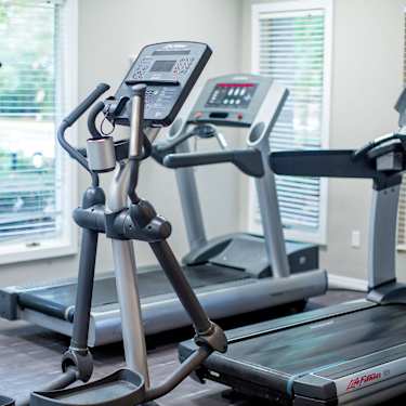 The Point At Loudoun 703 Clark Court Ne Leesburg Va Apartments For Rent Rent Com