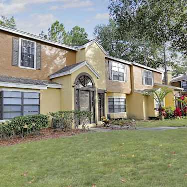Village Townhomes At Lake Orlando 4401 Scenic Lake Dr Orlando Fl Apartments For Rent Rent Com