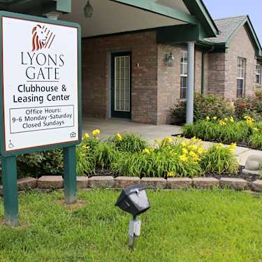 Lyons Gate 8310 Lyons Gate Way Miamisburg Oh Apartments For Rent Rent Com