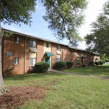 Pressley South End Apartments 1210 Pressley Road Charlotte Nc