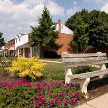 Roseville House 401 Eden Rd Lancaster Pa Apartments For Rent Rent Com