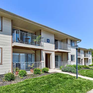 Rolling Hills Apartments 1701 Taxville Rd York Pa Apartments For Rent Rent Com