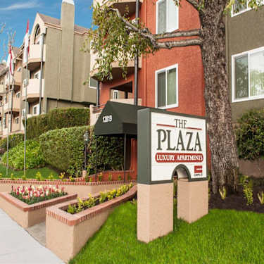 The Plaza Apartments 12819 Riverside Drive Sherman Oaks Ca