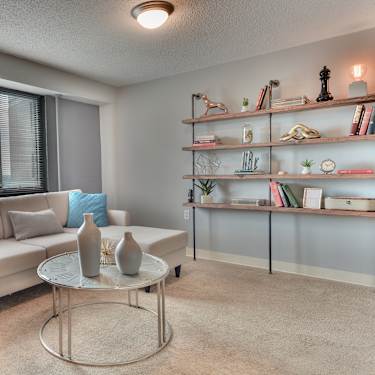 Latitude Five25 525 Sawyer Boulevard Columbus Oh Apartments