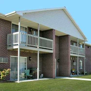 Deerbrook Apartments 1651 1661 Lenwood Ave Green Bay Wi Apartments For Rent Rent Com