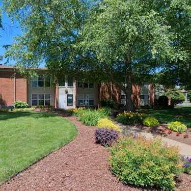 Maplewood Apartments 3824 Maplefield Drive Chesapeake Va
