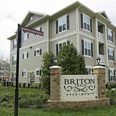 Briton Trace 130 Semple Farm Rd Hampton Va Apartments For Rent Rent Com