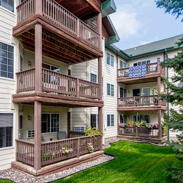 Birchwood Apartment Homes 16600 92nd Avenue North Maple Grove Mn Apartments For Rent Rent Com