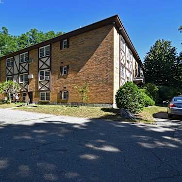 Barker Avenue Apartments 240 273 Barker Avenue Lowell Ma