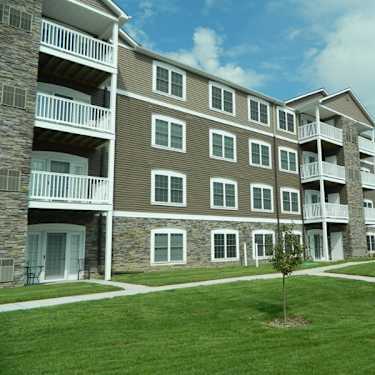 Grand Reserve At Elkhorn 3535 Piney Creek Elkhorn Ne Apartments For Rent Rent Com